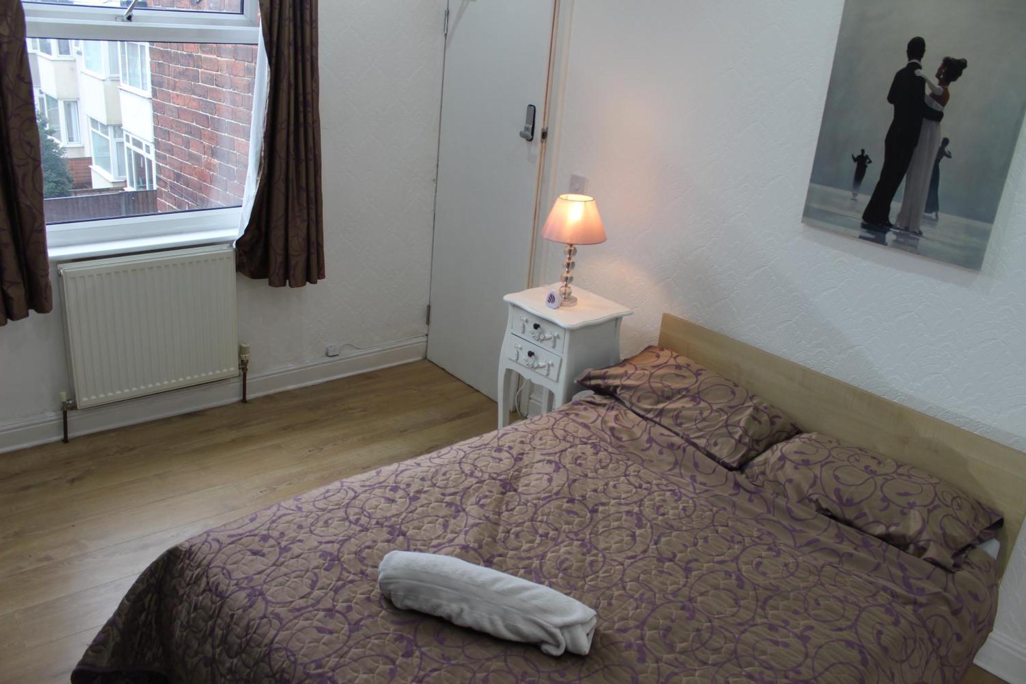 Mother-In-Law Guest House Hotel Leeds Leeds  Ngoại thất bức ảnh